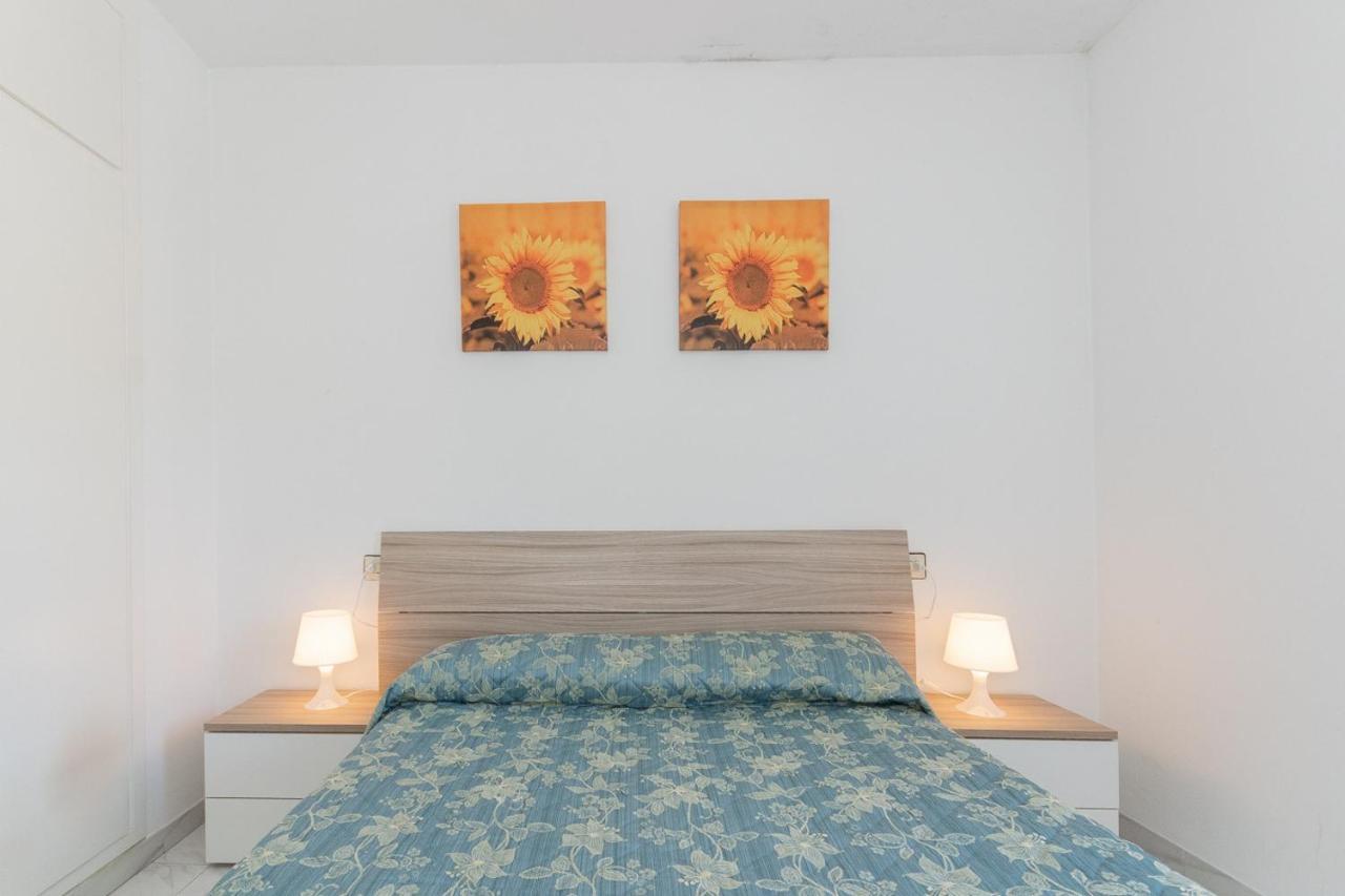 Apartamento en Roses Apartment Bagian luar foto